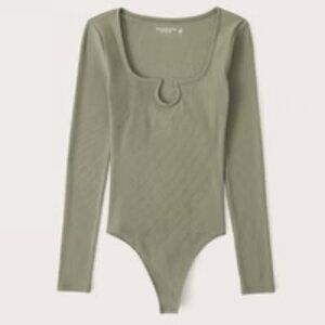 Abercrombie & Fitch Ribbed Notch-Neck thong Bodysuit long sleeve Olive Size XL